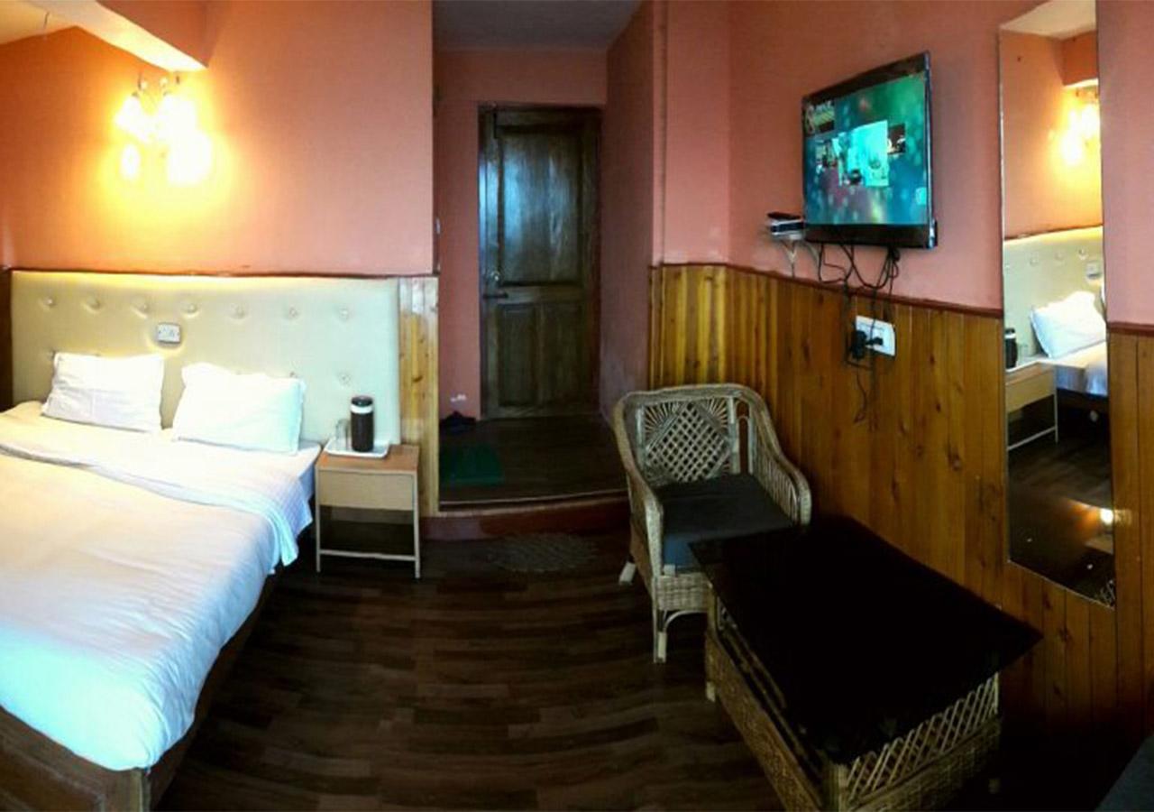 Hotel Sherpa Νταρτζίλινγκ Εξωτερικό φωτογραφία